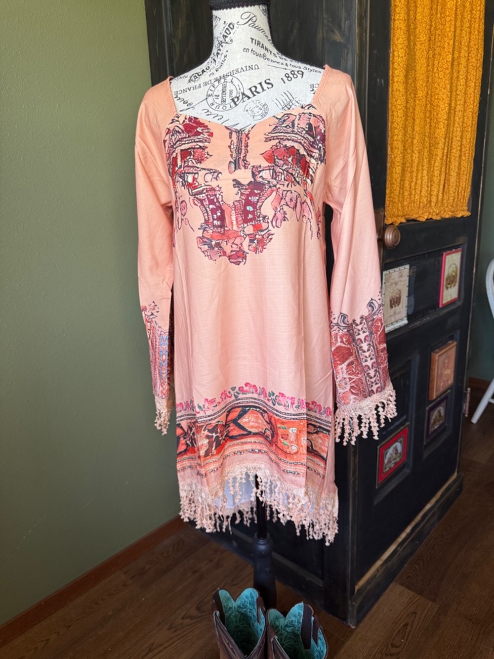 Western high low dress NWOT